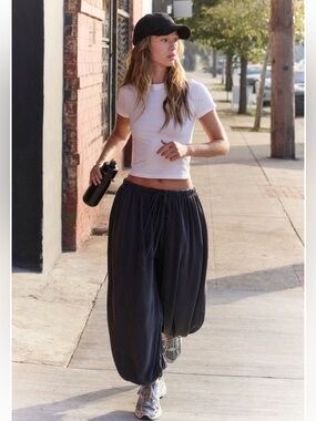 Free people momentum balloon pants size xs nwot